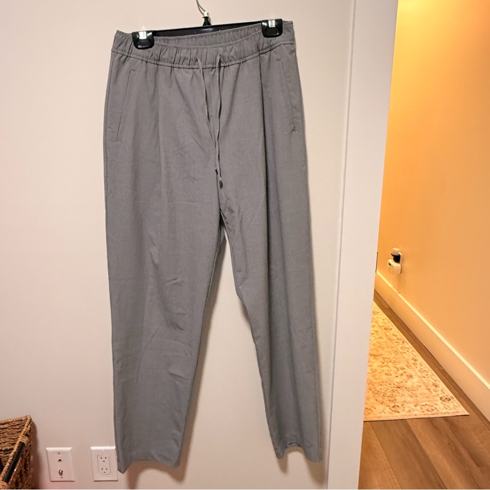 Old Navy woman’s Light Gray dress pants